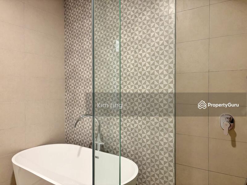 Service Residence for Rent at Hampton Height Damansara - Kim Ling - Master Bathroom - PropertyGuru.com.my