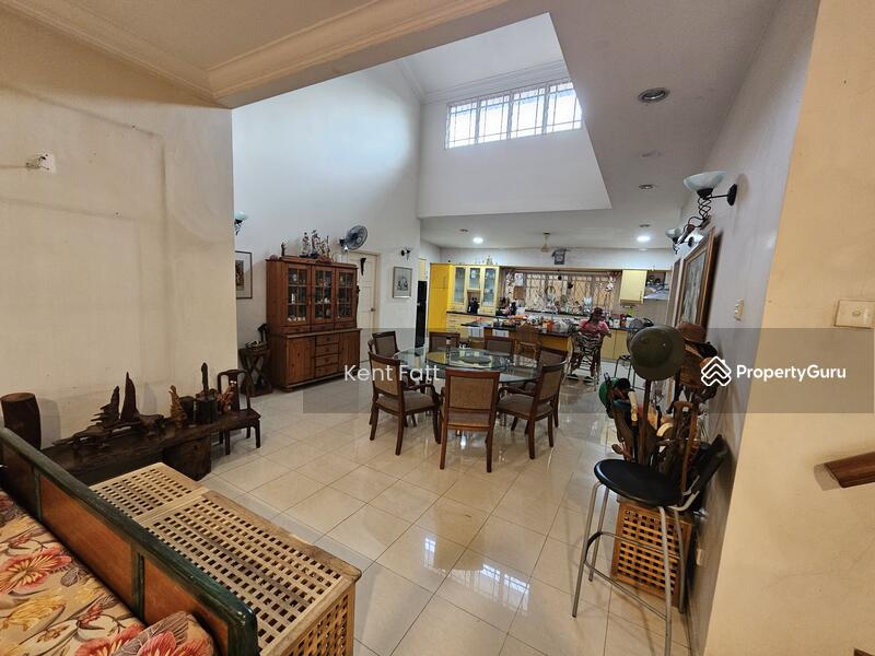 For Sale - Petaling Jaya Seksyen 4 Bungalow