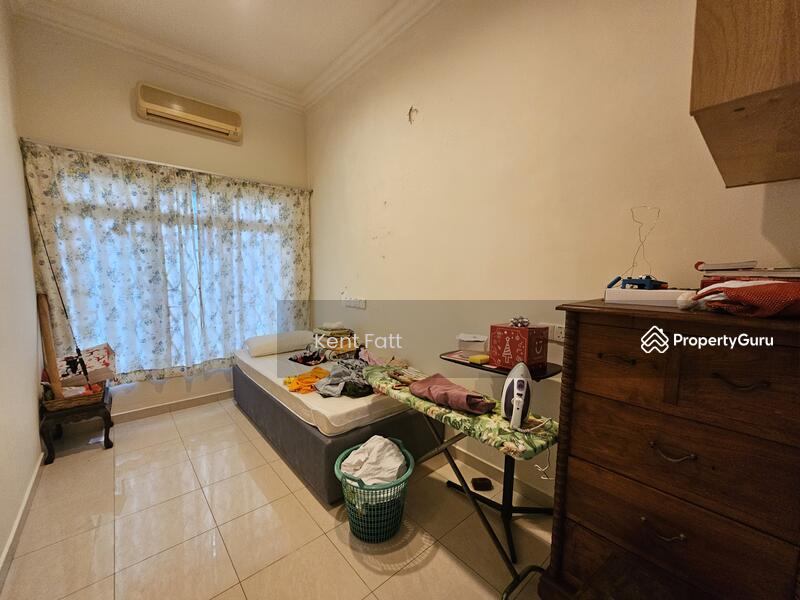 For Sale - Petaling Jaya Seksyen 4 Bungalow