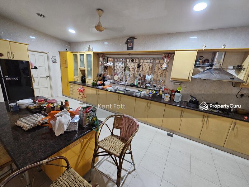 For Sale - Petaling Jaya Seksyen 4 Bungalow