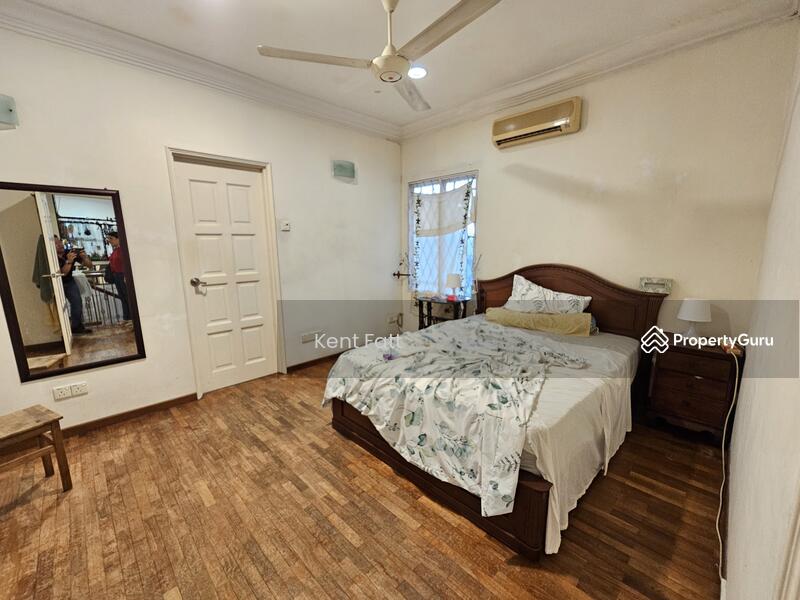 For Sale - Petaling Jaya Seksyen 4 Bungalow