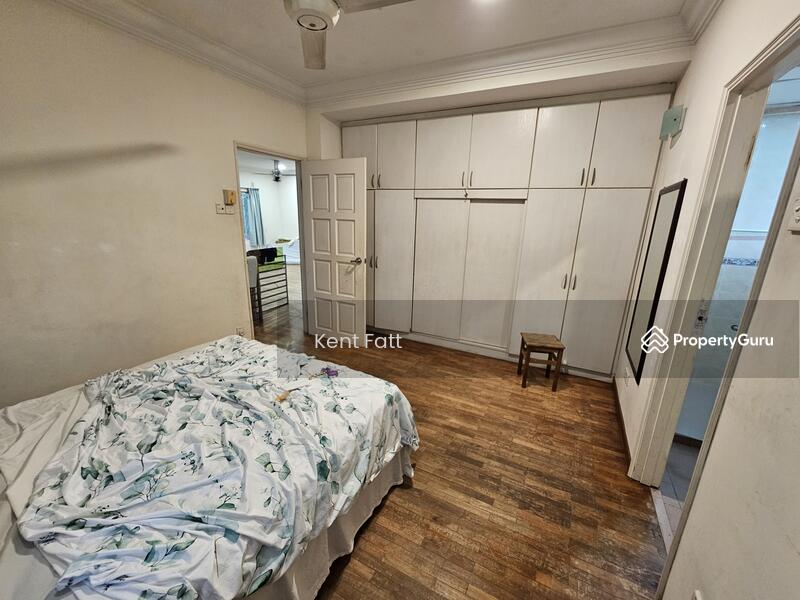 For Sale - Petaling Jaya Seksyen 4 Bungalow