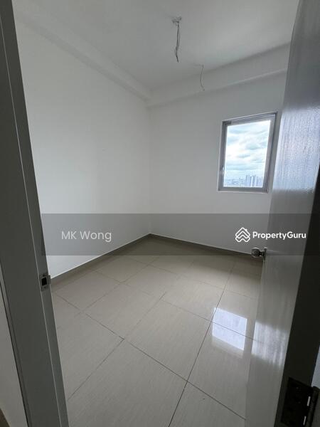 For Sale - SkyLake Residence