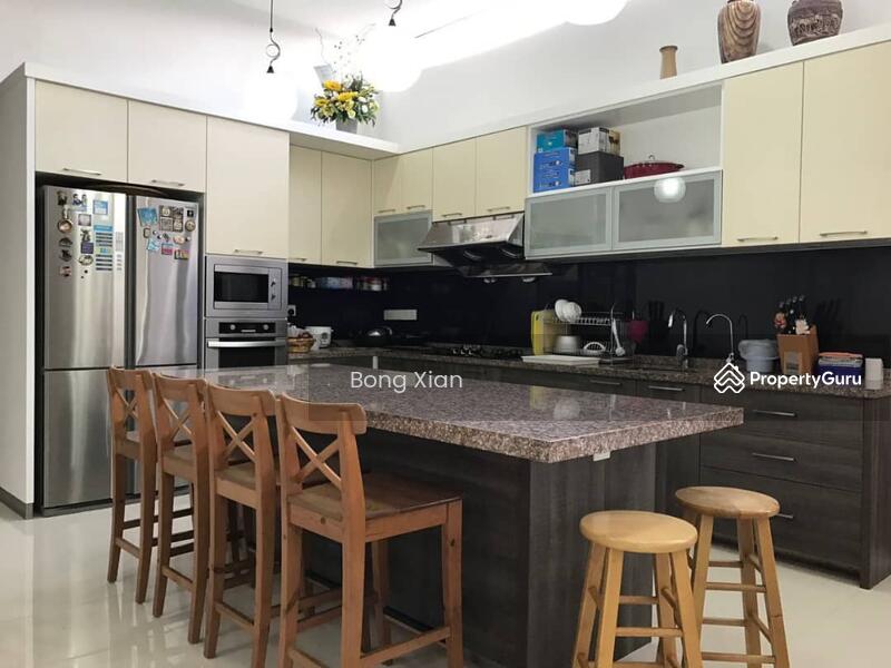 For Sale - Tabuan Laru Detached House for Sale