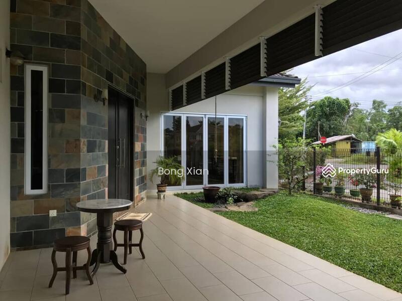 For Sale - Tabuan Laru Detached House for Sale
