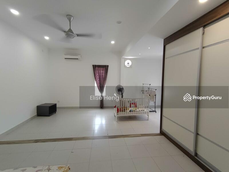 For Sale - Bandar Teknologi Kajang End Lot - Fully extend