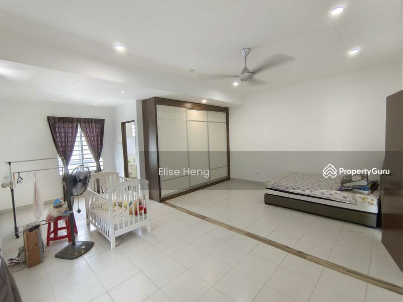 For Sale - Bandar Teknologi Kajang End Lot - Fully extend