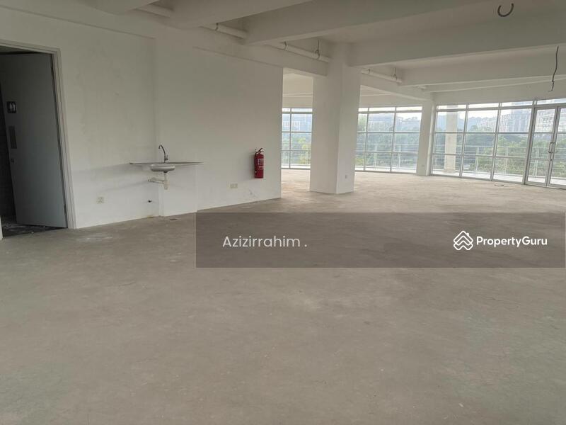 For Sale - Facing Lake Shop Office Ayer 8 Presint 8