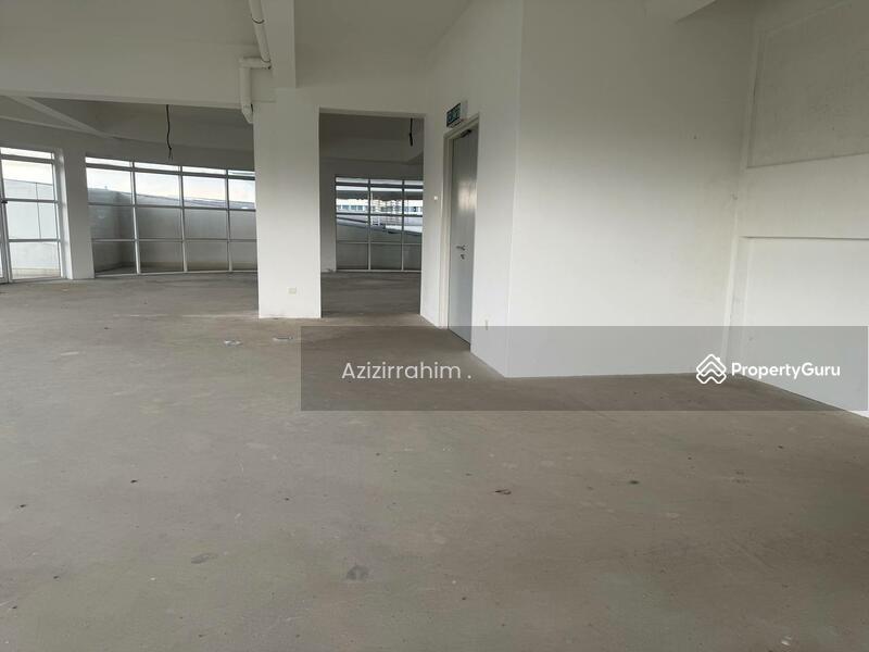 For Sale - Facing Lake Shop Office Ayer 8 Presint 8