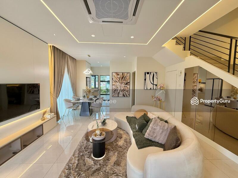For Sale - Tongkang Pechah Batu Pahat