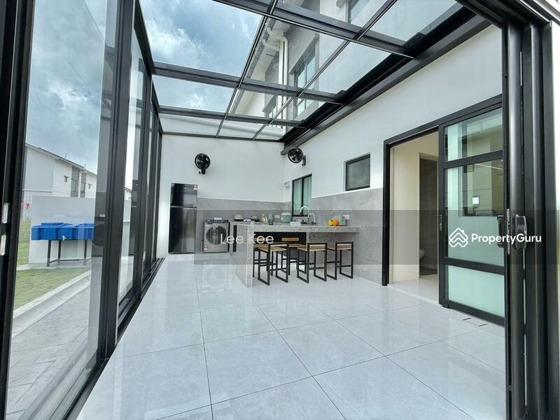 For Sale - Tongkang Pechah Batu Pahat