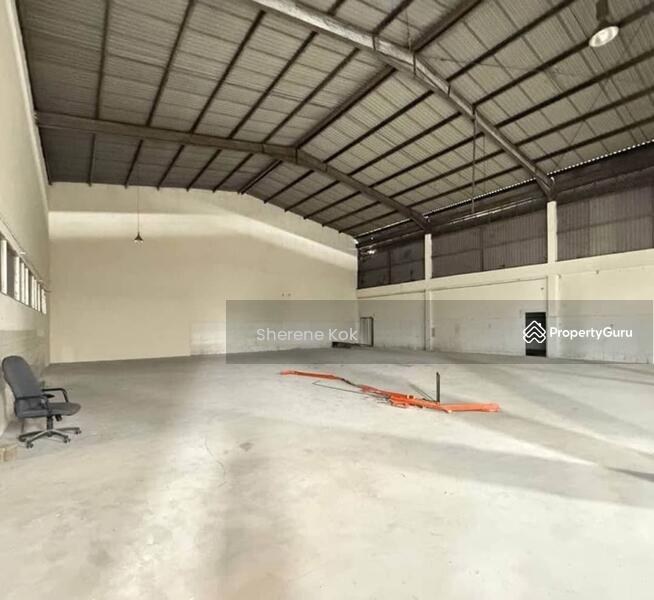 Untuk Disewa - For Rent - Semi D Factory Warehouse @ Demak Laut