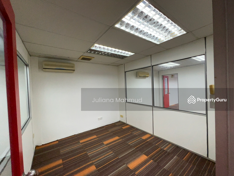 For Rent - Shop-office at Seksyen 9