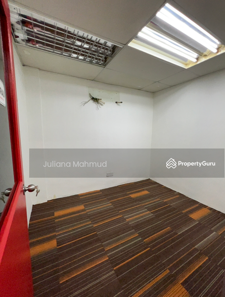 For Rent - Shop-office at Seksyen 9