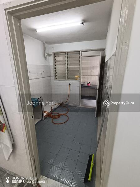 For Rent - Desa Gembira