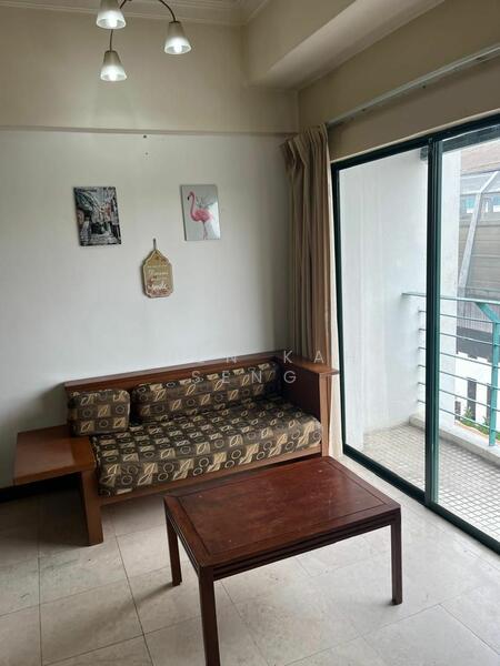 For Rent - 10 Semantan Suites