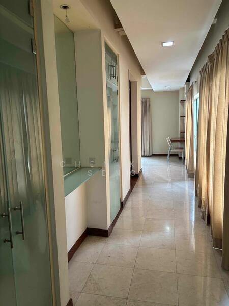 For Rent - 10 Semantan Suites