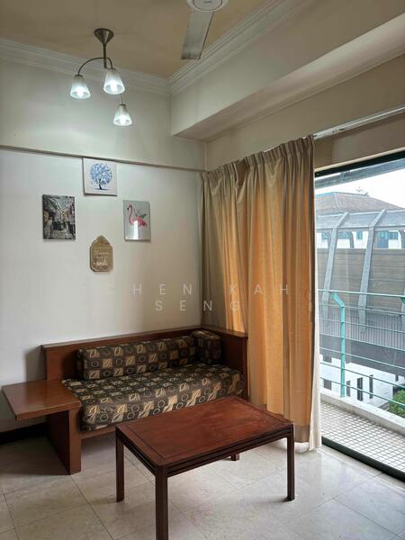 For Rent - 10 Semantan Suites