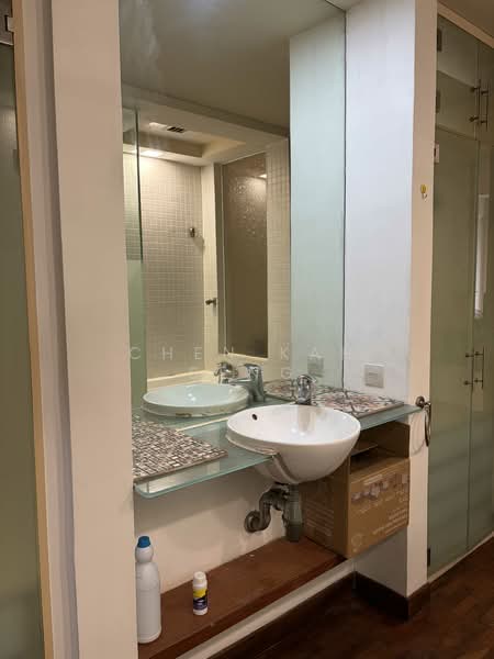 Condominium for Rent at 10 Semantan Suites - Chen Kah Seng - Bathroom - PropertyGuru.com.my