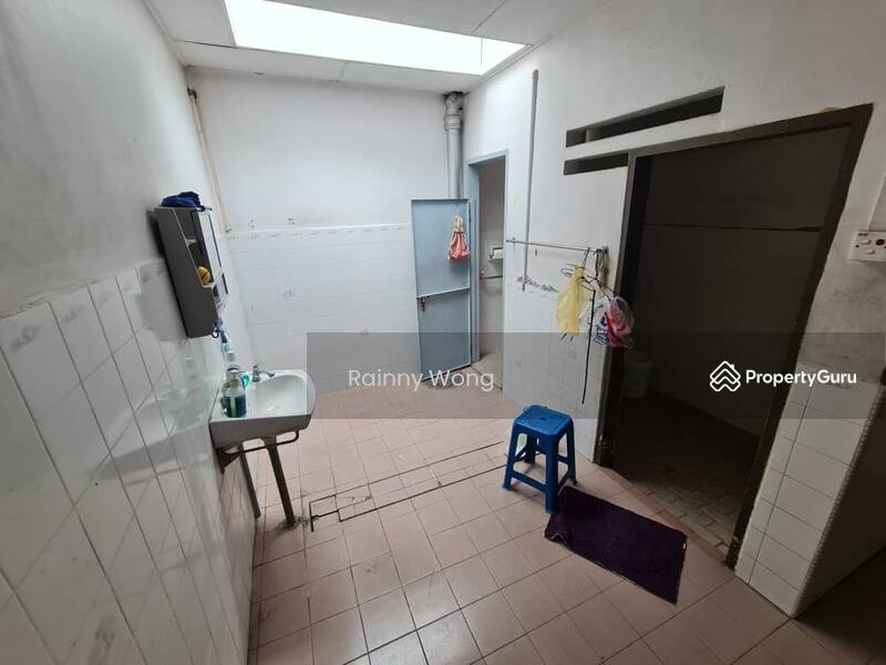 Untuk Disewa - Air Itam