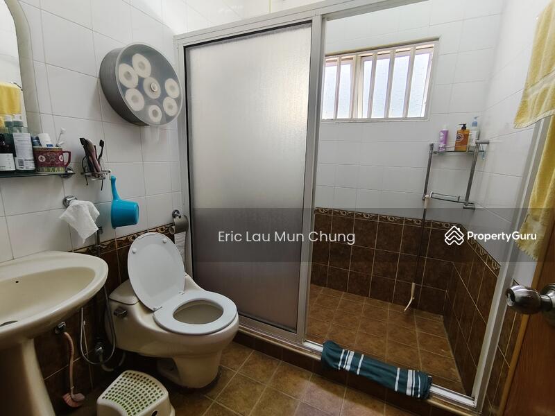 Untuk Dijual - Jalan nuri Bandar puchong jaya