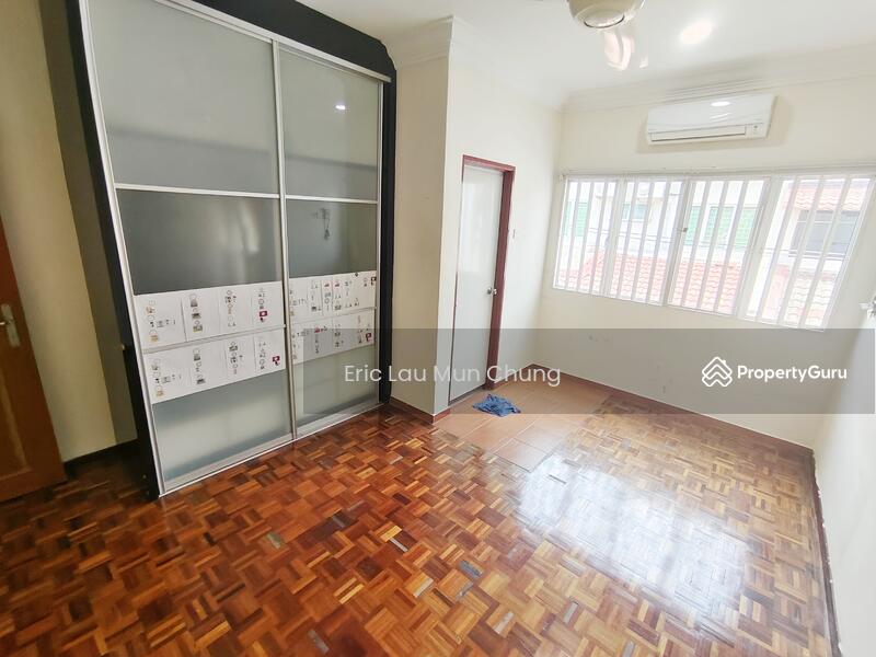 Untuk Dijual - Jalan nuri Bandar puchong jaya