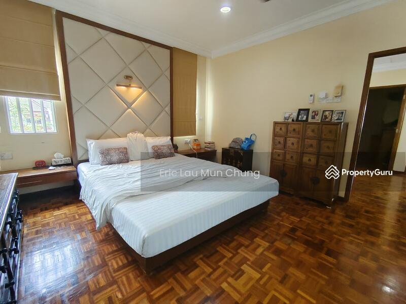 Untuk Dijual - Jalan nuri Bandar puchong jaya