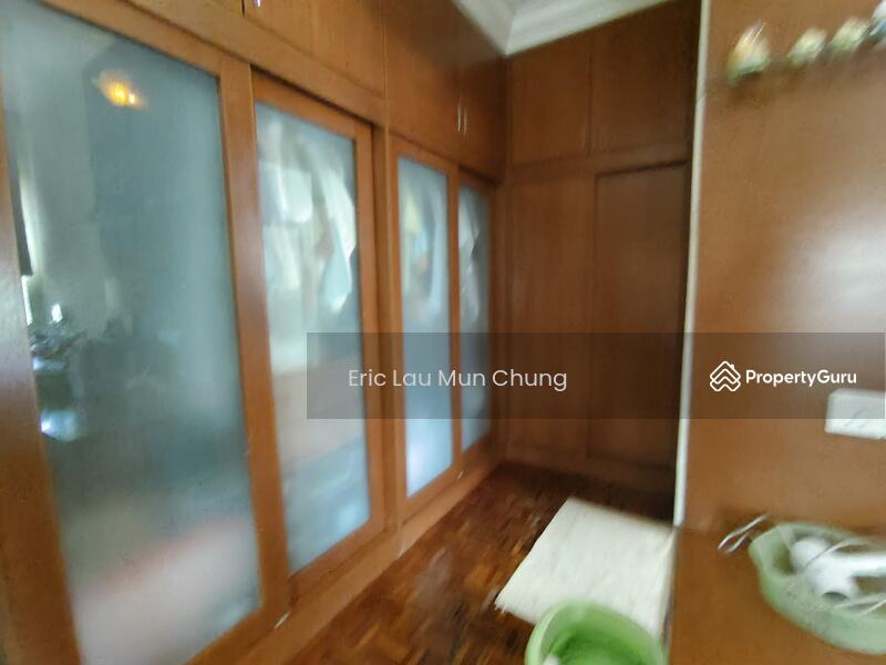 Untuk Dijual - Jalan nuri Bandar puchong jaya