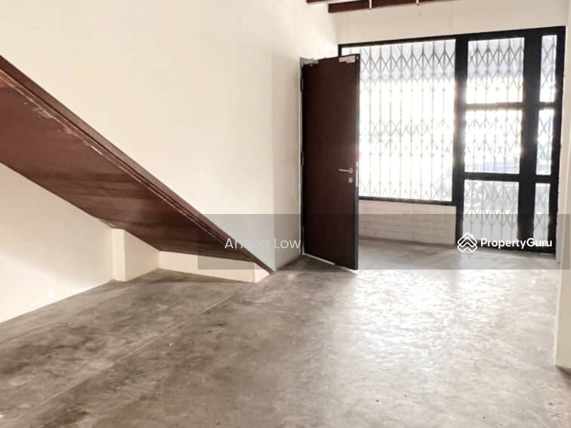 Untuk Disewa - 2 Storey Shop Lot 2,400sf High Visibility Jalan Hutton Georgetown
