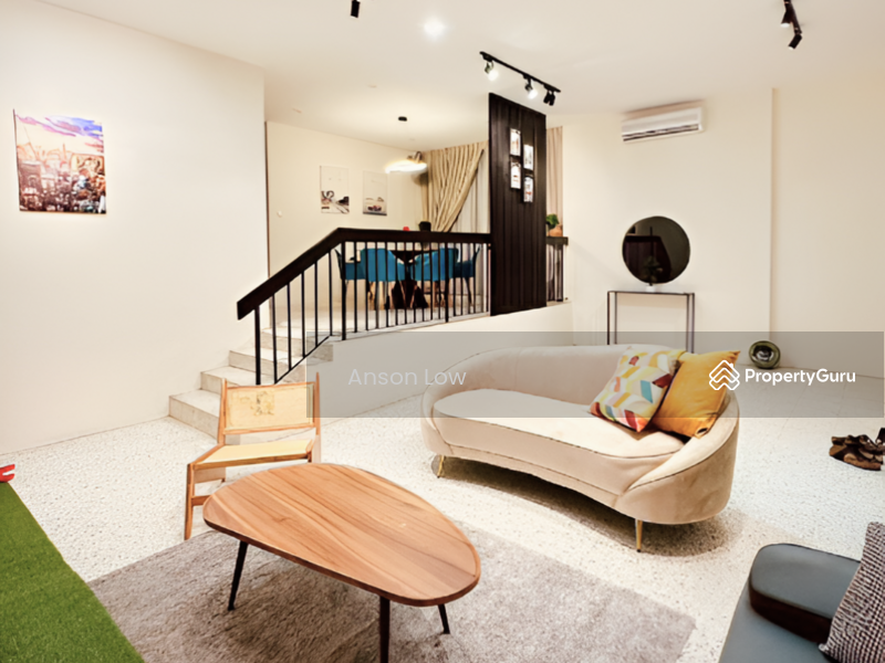Untuk Dijual - 2 Storey Semi D 2,400sf Elegant Renovated & Furnished Tanjung Tokong