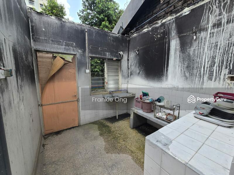 Untuk Dijual - Taman Midah