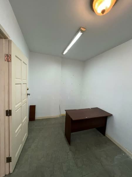 Shop / Office for Rent in Taman Maluri (Cheras) - Pon Lee Miin - Interior - PropertyGuru.com.my