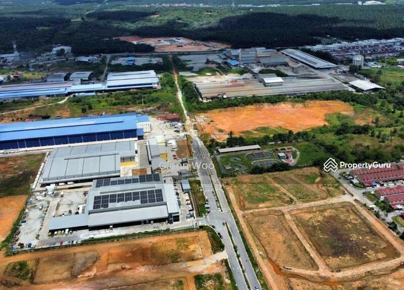 For Sale - Senai Senai Senais