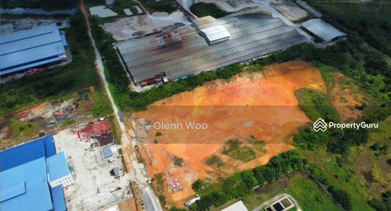 For Sale - Senai Senai Senais