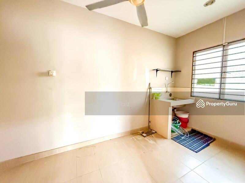 Jalan Paladium Seksyen 7 @ Shah Alam untuk Untuk Dijual - RM 1,100,000, Mac 2026 - PropertyGuru.com.my