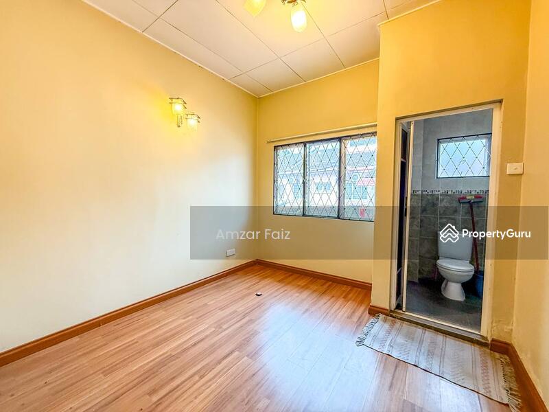 Jalan Paladium Seksyen 7 @ Shah Alam untuk Untuk Dijual - RM 1,100,000, Mac 2026 - PropertyGuru.com.my