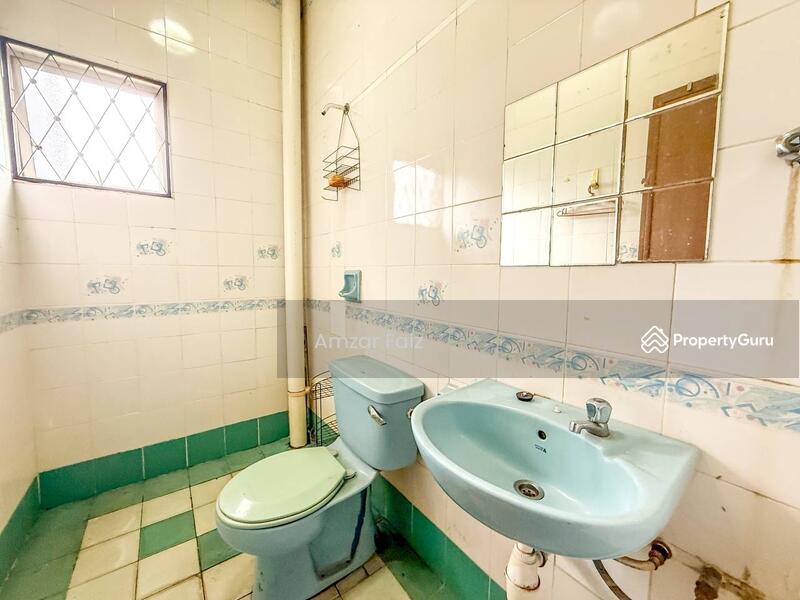 Jalan Paladium Seksyen 7 @ Shah Alam untuk Untuk Dijual - RM 1,100,000, Mac 2026 - PropertyGuru.com.my