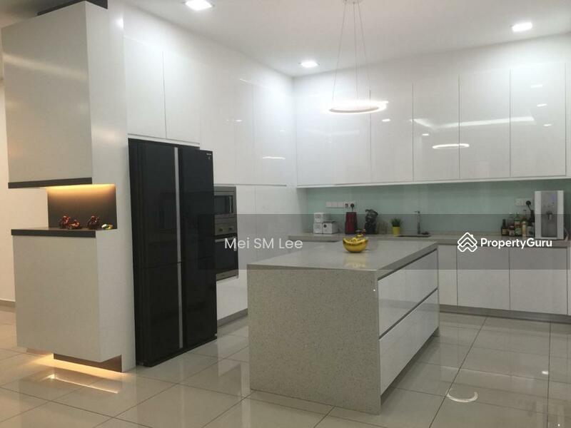 Twin Palms, Sungai Long Kitchen