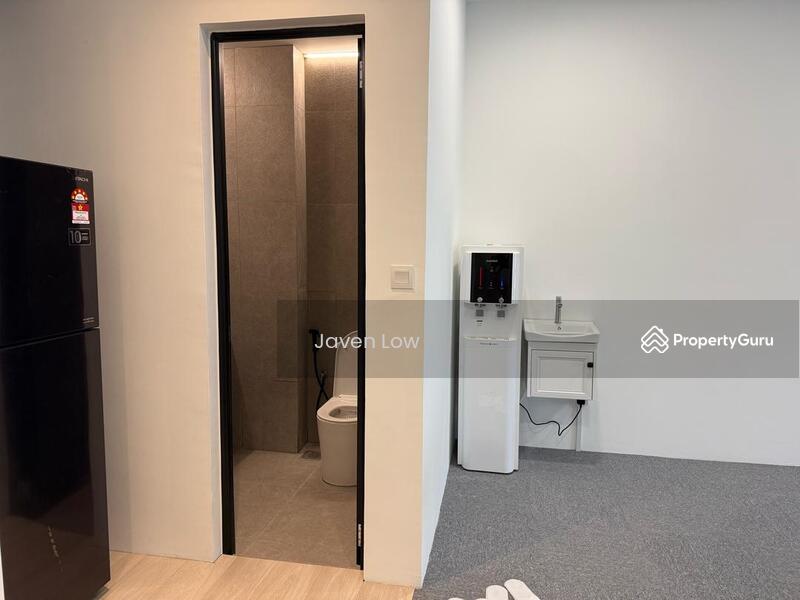 For Rent - Southbank Commercial