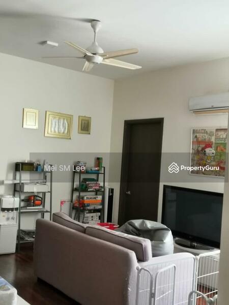 Twin Palms, Sungai Long Living Room