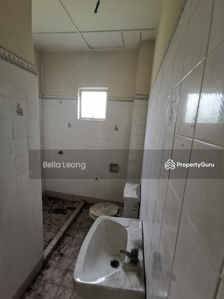 Bungalow for Sale in Bukit Beruntung (Serendah) - Bella Leong - PropertyGuru.com.my