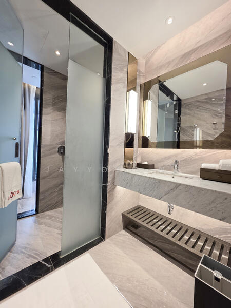 Untuk Dijual - Imperial Lexis