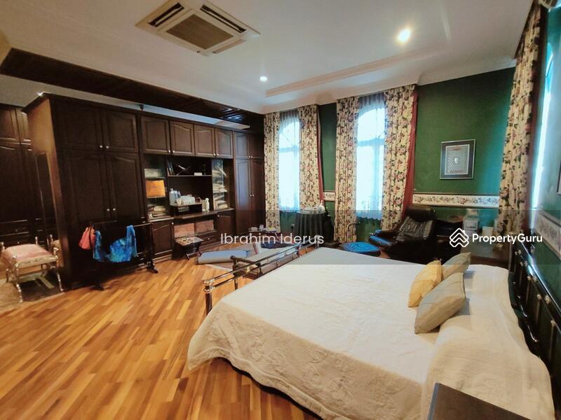 For Sale - Lakeview Bungalows