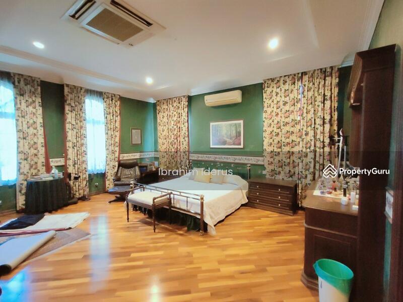 For Sale - Lakeview Bungalows