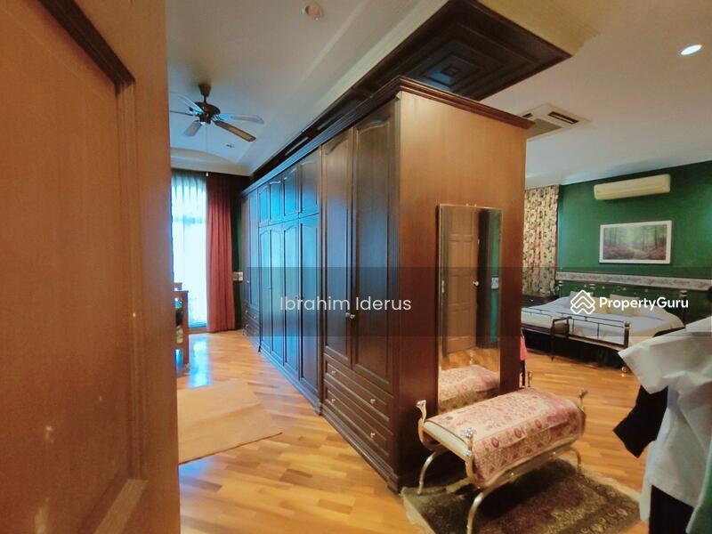 For Sale - Lakeview Bungalows