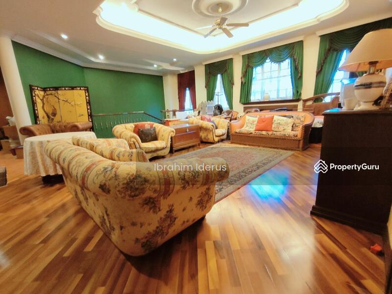 For Sale - Lakeview Bungalows