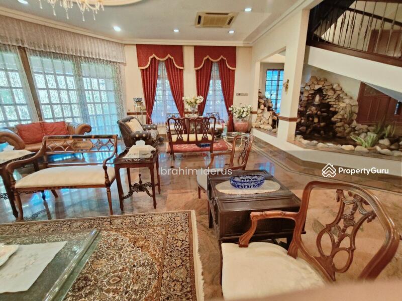 For Sale - Lakeview Bungalows