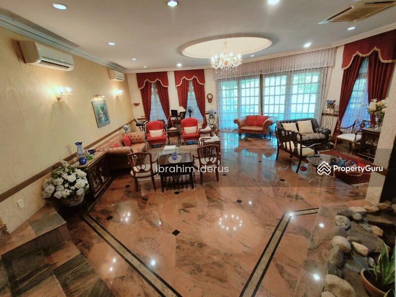 For Sale - Lakeview Bungalows