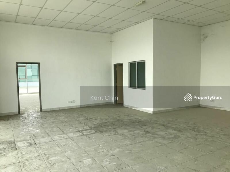 For Rent - 1.5 Sty Semi-D Factory, Limited Unit