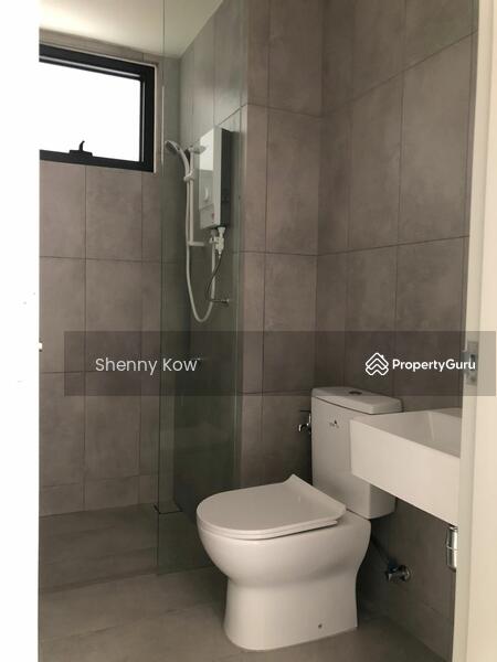 For Sale - Emerald 9